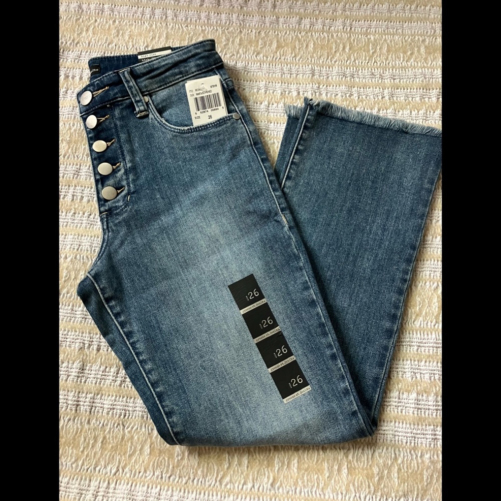 👏Buy one get one free !🌟New Greene Denim Jeans